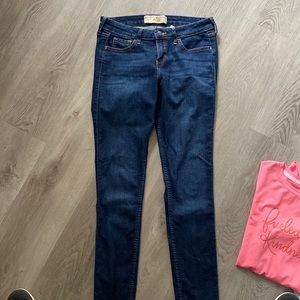 Hollister jeans